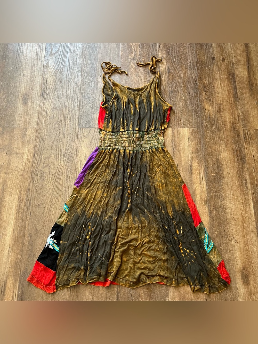 Rising International Boho Dress Embroidered Applique Tie-Dye Colorful Sz medium - Picture 5 of 5